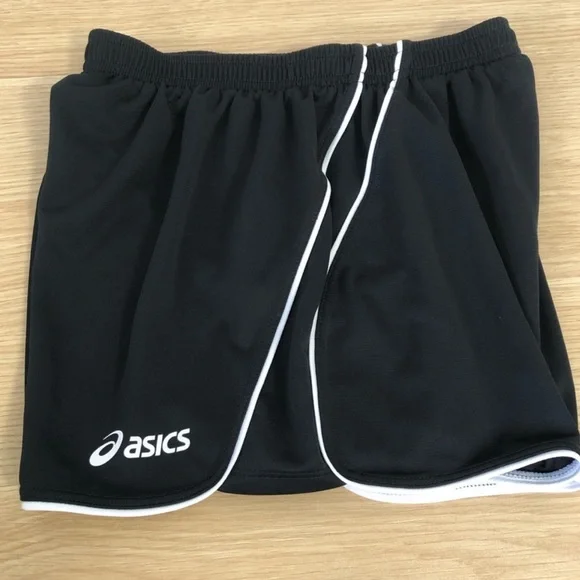 Asics Lightweight Shorts - Picture 4 of 5